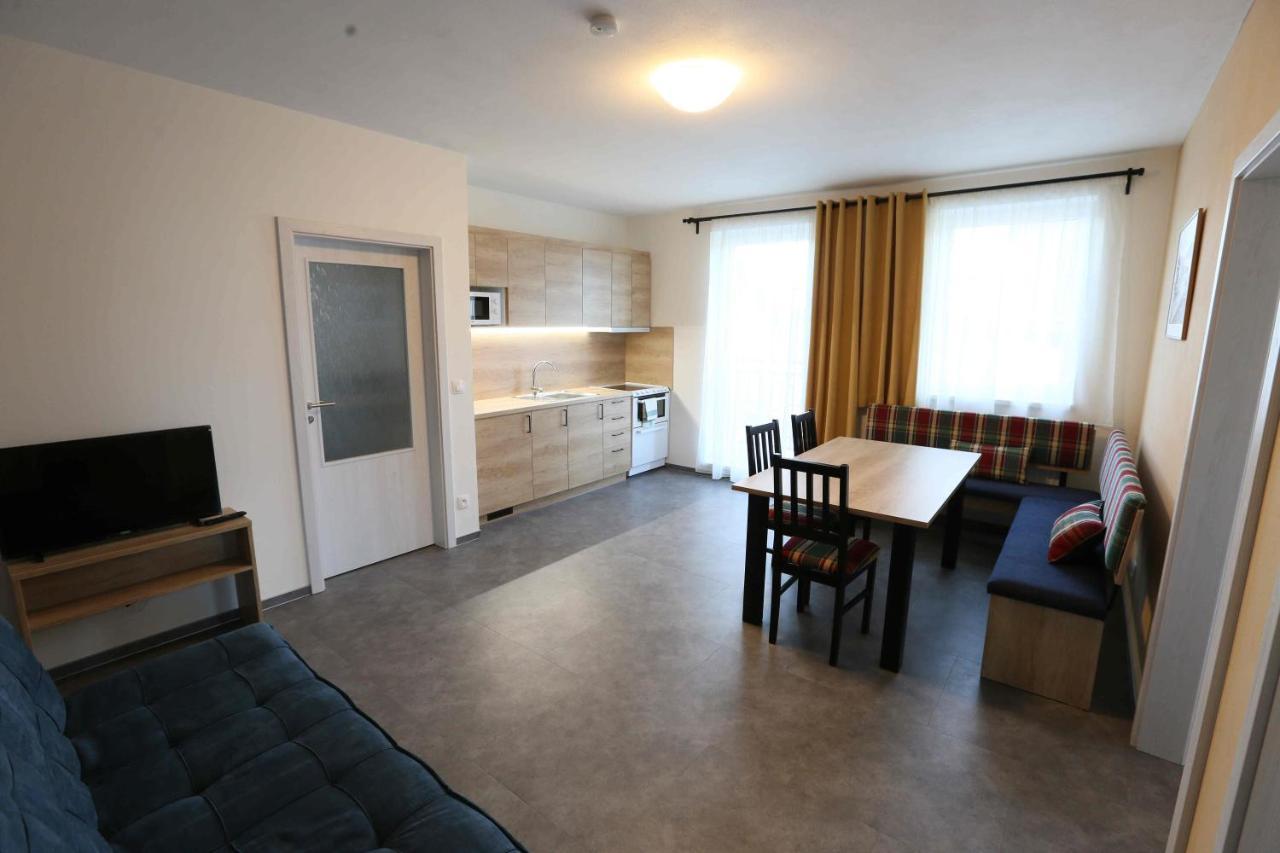 Boží Dar Apartmany Aura מראה חיצוני תמונה